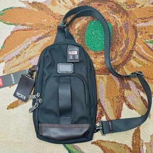 🌺Tumi Alpha Bravo Compact Shoulder Bag|Chest Pack